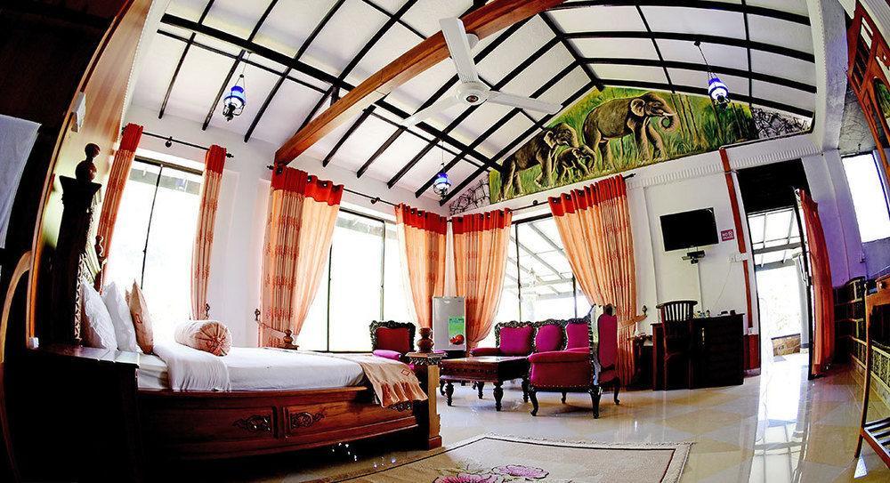 Ella Mount Heaven Hotel Bagian luar foto